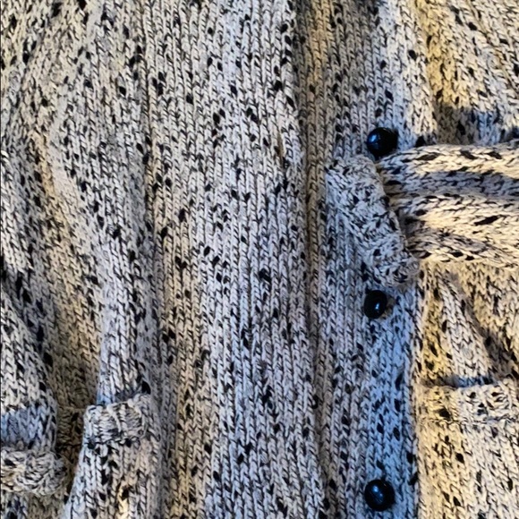 Jcrew size medium black and white sweater - Picture 2 of 3